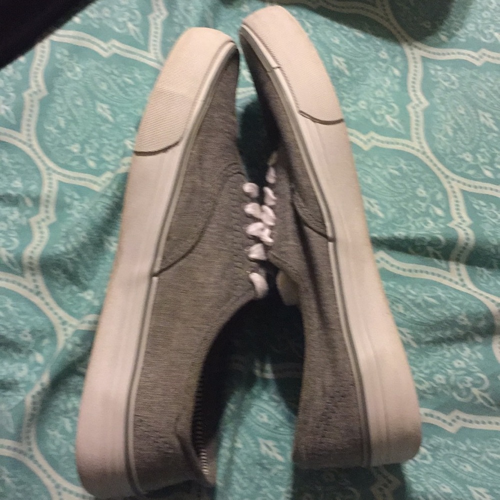 Women Bongo Tennis shoes